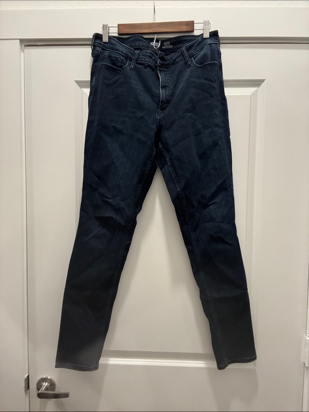 Old Navy Dark Wash Skinny Jeans